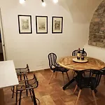 Semesterbostad Casa Canadesi Costarainera