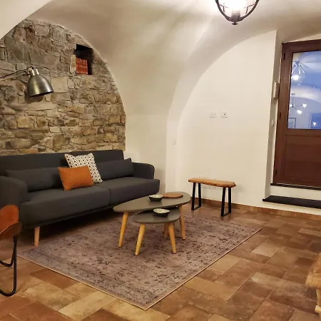 Casa Canadesi