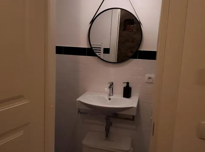 Сasa de vacaciones Casa Canadesi *