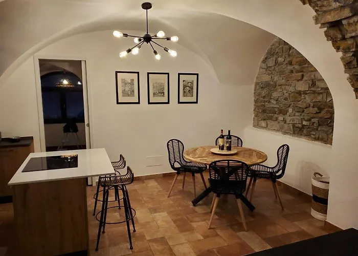 Casa Canadesi Costarainera