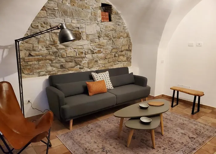 Сasa de vacaciones Casa Canadesi *